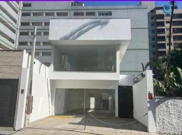 Comercial · 225m² · 2 Vagas · Vendo amplo imóvel comercial de 255 mts com múltiplas funcionalidade no centro d