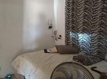 Casa · 130m² · 2 Quartos · 2 Vagas · Casa à Venda em Inoã, Maricá RJ - 2 Quartos por R$ 120.000,00 à vista