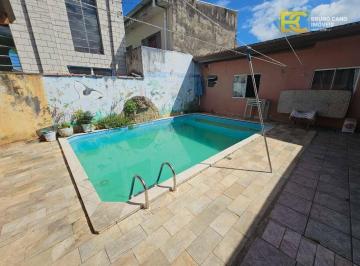 6c11df7d483f0ed84dfa080f43a614e88f33c75e · Sobrado com piscina no Centro - Peruíbe/SP