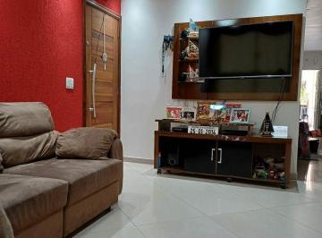 Casa · 125m² · 3 Quartos · 2 Vagas · Sobrado de 3 dorms, 1 suíte, 2 vagas, próximo ao Nagumo R$699.900,00