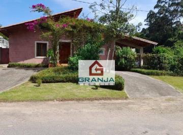 a8332a674a2d58a8a327dac1ad2a359fe7ea7d10 · Imóvel Térreo com 3 suítes, gourmet, sustentável, piscina, churrasqueira! à venda, 288 m² por R$ 1.6