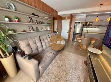 ed7e1f546187bbf0abd5491565182cad66d00c97 · Apartamento 3 dormitórios sendo 1 suíte a somente 300 metros do mar na Praia de Canasvieiras