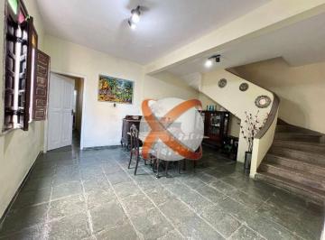 95a475a9f3a002b4dca4a529aebd98314510f389 · Casa com 4 dormitórios à venda, 356 m² por R$ 850.000,00 - Amaralina - Salvador/BA