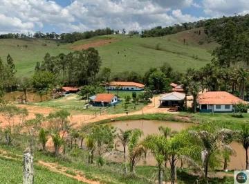 Rural · 280720m² · 6 Quartos · 10 Vagas · Haras em Lagoinha
