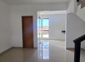 Casa · 119m² · 3 Quartos · Casa à venda - no Centro