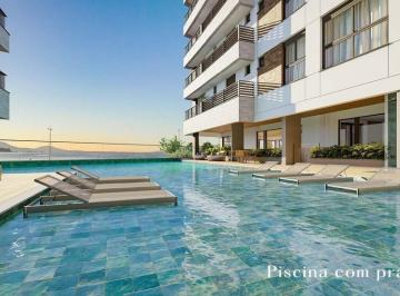Piscina · Apartamento para venda na Beira Mar de São José: 2 suítes, 3 banheiros, 1 vaga, 80,72m² de área. Ven