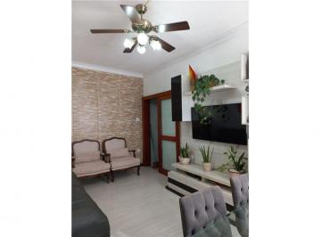 Apartamento · 92m² · 2 Quartos · Apartamento à Venda em Porto Alegre-RS, no Bairro Santa Cecília: 2 Quartos, 2 Banheiros, 92m² de Áre