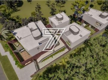 Casa · 154m² · 3 Quartos · 2 Vagas · Casa no estilo townhouse 219,72m² em Santa Felicid