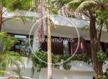 Casa · 322m² · 3 Quartos · 2 Vagas · Casa - Rua Leblon - 3 andares - Piscina e Sauna