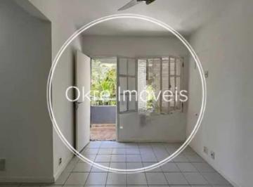 Casa · 450m² · 5 Quartos · 4 Vagas · Casa de rua duplex à venda na Lagoa