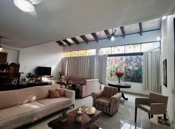 Casa · 326m² · 4 Quartos · 3 Vagas · Sobrado no Jardim Califórnia