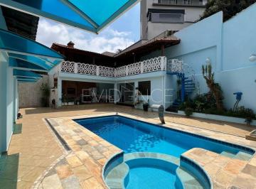 Casa · 600m² · 4 Quartos · 7 Vagas · Casa com piscina e churrasqueira no bairro Vila Formosa - 600 m²