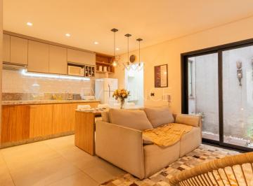 Casa · 500m² · 2 Quartos · 3 Vagas · Sobrado Espaçoso - Ideal para Uso Residencial e Comercial - 500 m²