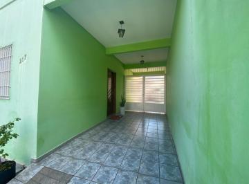 Casa de 3 quartos, São Paulo · SANTA TERESINHA SOBRADO  3 SUÍTES QUARTOS E 4 VAGAS  OPORTUNIDADE!