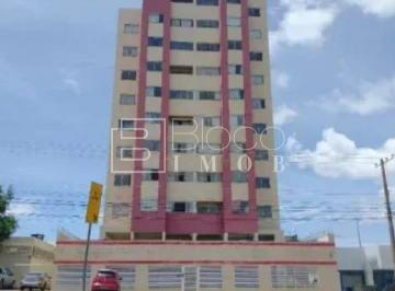 Apartamento · 51m² · 2 Quartos · 1 Vaga · Ágio Apartamento com 2 quartos e varanda Samambaia Sul ótima localidade.
