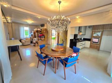 Casa · 195m² · 3 Quartos · 2 Vagas · Condomínio Royal Maison