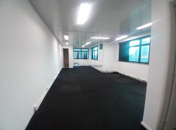 Comercial · 70m² · 1 Vaga · Sala comercial ampla, com ar condicionado