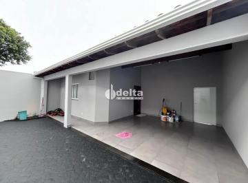 Casa · 250m² · 3 Quartos · 3 Vagas · Casa disponível para venda no bairro Santa Rosa em Uberlândia MG