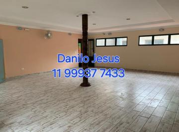 Comercial · 80m² · Sala comercial com 80m² e 2 banheiros.  FL51