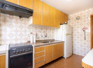 Apartamento · 74m² · 2 Quartos · 1 Vaga · Apartamento á Venda na Saúde com 73,92m², 2 quartos, 1 vaga.