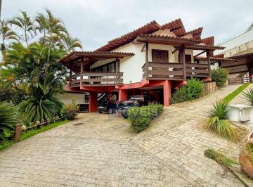 3e6246adf9e4b340fc18b7651d578478d25c8917 · Casa com 3 dormitórios à venda, 310 m² por R$ 1.680.000,00 - Piratininga - Niterói/RJ
