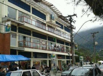 5fc95d4dbe5b3d8189b520a8b055f3f92d3b6f2f · Loja para alugar no Shopping Comary, 10 m² por R$ 1.290/mês - Alto - Teresópolis/RJ