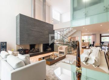 Casa · 476m² · 4 Quartos · 4 Vagas · Casa Alto Padrão em Condomínio Fechado, 4 Suítes, 476 m² – Campo Comprido – Curitiba/PR