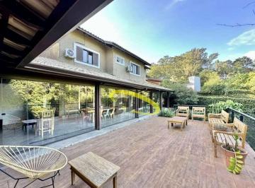 c3a34549650797a2dac2089c5947df6854db5b77 · Casa, 355 m² - venda por R$ 2.250.000,00 ou aluguel por R$ 17.171,92/mês - Granja Viana - Carapicuíb