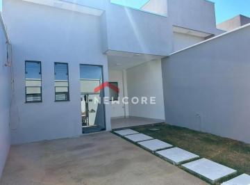 Casa · 88m² · 3 Quartos · 2 Vagas · Casa em  Alameda José de Oliveira - Jardim Holanda - Uberlândia/MG