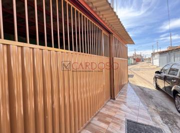 Casa · 120m² · 3 Quartos · 4 Vagas · Casa 03 quartos sendo 01 suíte Samambaia Sul DF, escriturada, aceita financiamento e FGTS, reformada