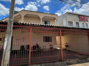 Casa · 300m² · 3 Quartos · 3 Vagas · Casa 03 quartos em Samambaia sul , QR 318, Escriturado, sobrado, com renda, perto do metrô - d67