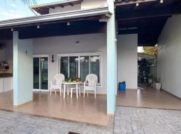 Casa · 300m² · 4 Quartos · 1 Vaga · Belíssimo Imóvel no Ubatuba
