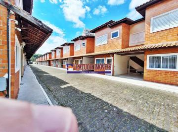 Casa · 99m² · 3 Quartos · 1 Vaga · Viva com Conforto a Poucos Passos do Mar! Sobrado em Condomínio no Centro.