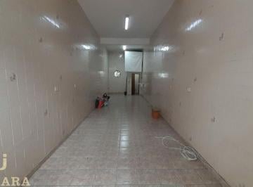 Comercial · 50m² · Local de grande movimentação