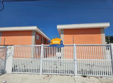 Foto 01 · Casa de Condomínio à Venda em Bertioga-SP: 2 Quartos, 1 Sala, 1 Banheiro, 1 Vaga de Garagem.