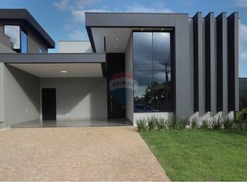 Casa · 207m² · 3 Quartos · 4 Vagas · Casa de Condomínio, 3 suítes no Residencial Alto do Castelo