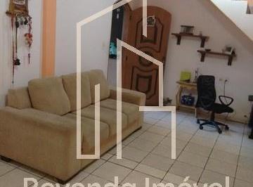 Casa · 156m² · 3 Quartos · 2 Vagas · Imperdível oportunidade de adquirir casa de 3 quartos na Colônia, zona Sul de SP
