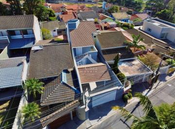 Casa · 330m² · 3 Quartos · 4 Vagas · Casa com 3 quartos - Atibaia