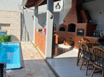 Casa · 240m² · 3 Quartos · 2 Vagas · CASA À VENDA EM ATIBAIA – CONFORTO E LAZER PARA SUA FAMÍLIA!