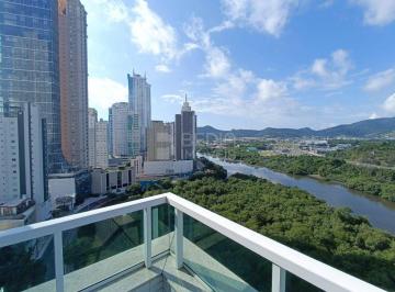 Apartamento · 150m² · 3 Quartos · 3 Vagas · Apartamento locação anual quadra mar 03 suítes Balneário Camboriú