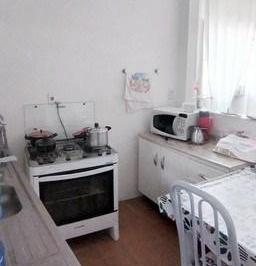 Casa · 170m² · 2 Quartos · 1 Vaga · Imperdível! Casa à venda com 2 quartos, 2 banheiros e 1 vaga de garagem no Jardi