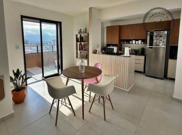 6a2cdb0adb77c1ccb04a0374657c13fa3f22f613 · Apartamento no Canto do Forte, Praia Grande/SP.