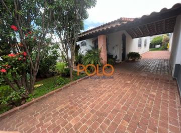 d937a3a8de608c31483b44f2a5747eef75e73cca · Casa à venda no bairro Saraiva em Uberlândia/MG