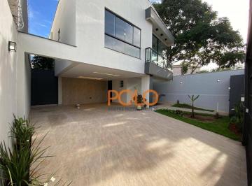 64a96adba8c1e1a982f4b270e5881ba500271df4 · Casa à venda no bairro Jardim Karaíba em Uberlândia