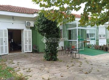 700600_iw69w158_70060067ebe75d49205.jpg · Casa com 4 quartos, 1 suíte, 5 vagas no Bairro Teresópolis