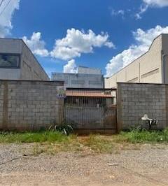 202504011758233922.jpg · Comercial para Venda em Aparecida de Goiânia, Jardim Eldorado, 2 dormitórios, 1 suíte, 2 banheiros
