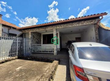 fachada · Casa à venda no bairro Rosario-Conselheiro Lafaiete