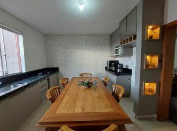 Casa · 4 Quartos · 1 Vaga · Casa à venda no bairro Progresso-Conselheiro Lafaiete