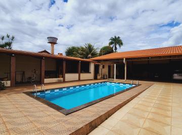 Casa de 4 quartos, Planaltina · PLANALTINA - 4 QUARTOS - LT de 604m²  - ST TRADICIONAL - PISCINA - CHURRASQUEIRA