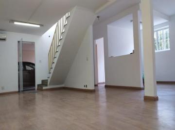 Comercial · 300m² · Ponto Comercial - 300m2 - R Catequese - Próximo ao Metrô Butantã